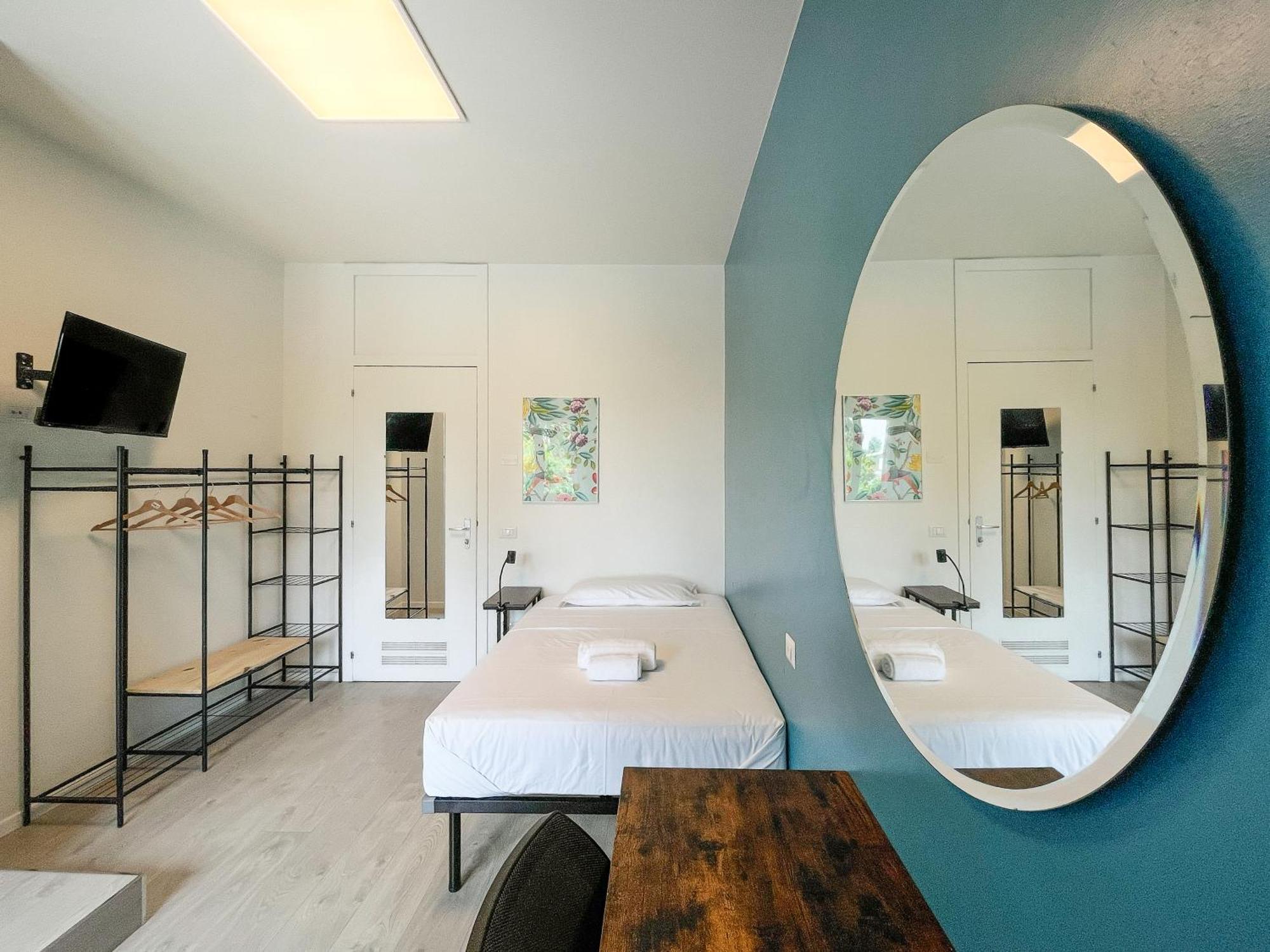 Rrrapido Colorful Rooms - Assago Exterior foto